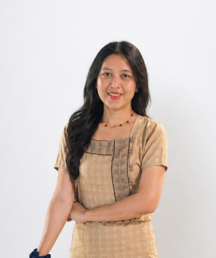 Khin Moe Sett